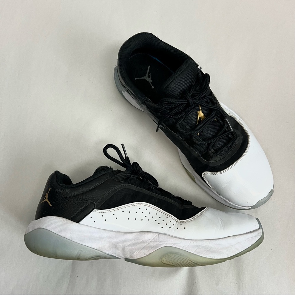 Nike Air Jordan 11 CMFT Sneakers Size 10.5